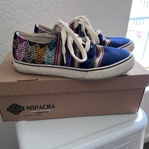 Mipacha Sneakers, 6.5 (fits size 7)